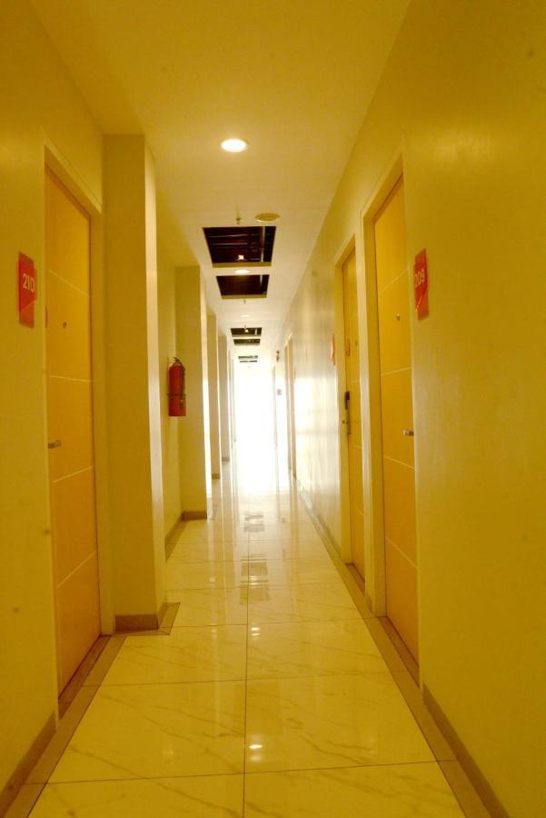 Hotel Front One Pasir Koja Bandung