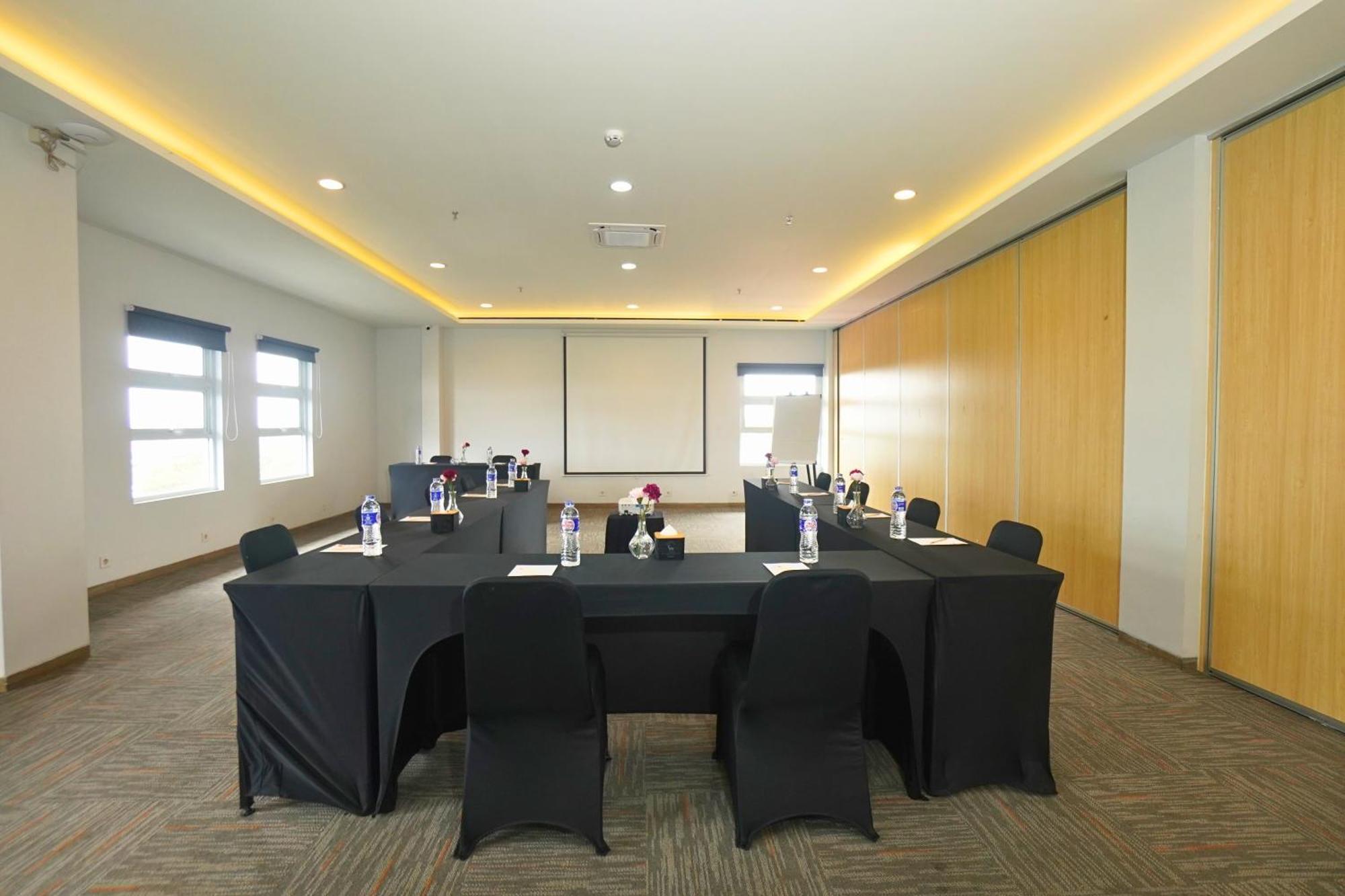 Front One Pasir Koja Bandung